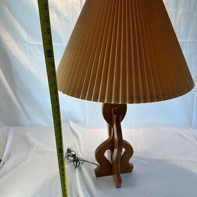 MCM WOOD BASE LAMP