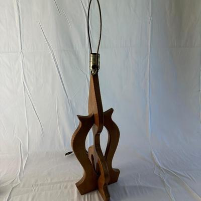 MCM WOOD BASE LAMP