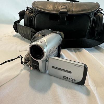 SONY HANDY CAM WITH CASE