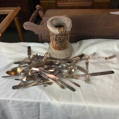 Lot 253 | Flatware | Wine Chiller