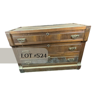 Lot 524 | Three Drawer Commode