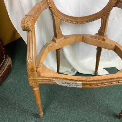 Lot 530 | Set of TEN Chairs