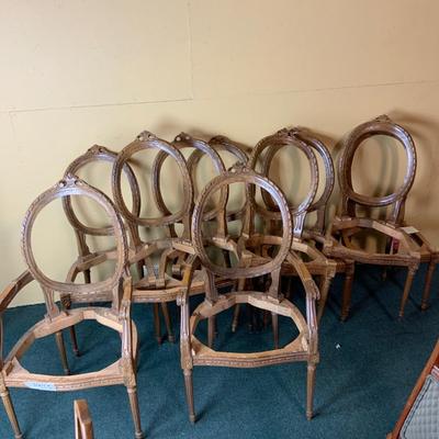 Lot 530 | Set of TEN Chairs