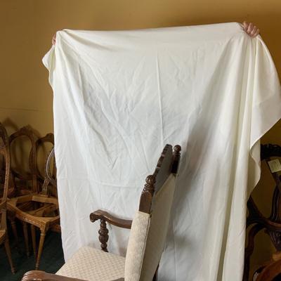 Lot 531 | Substantial Kingâ€™s Chair