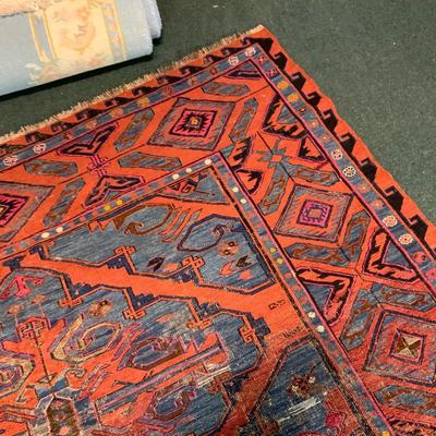 Lot 536 | Thin Wool Rug