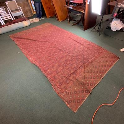 Lot 537 | Thin Wool Rug
