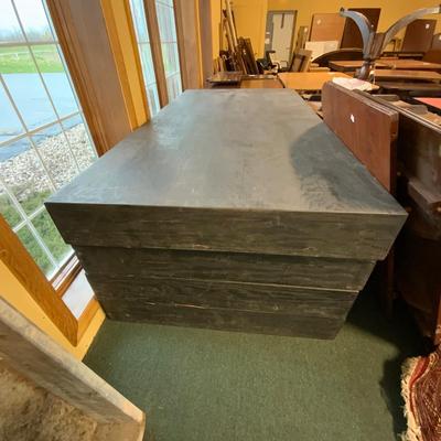 Lot 541 | 4 Stage Risers