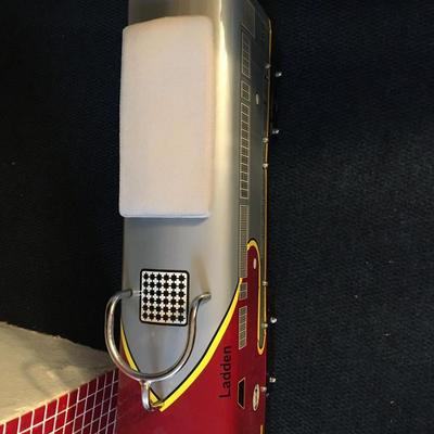 Ladden Santa Fe ride on train