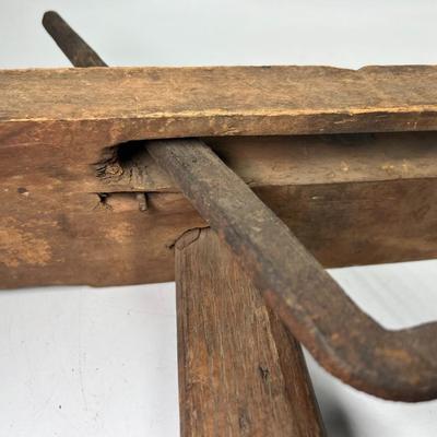 Antique 19th Century Colonial Decor Wooden Metal Woodworking Clamp Spacer