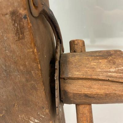 Primitive Antique Cobbler's Vise Spool Winder