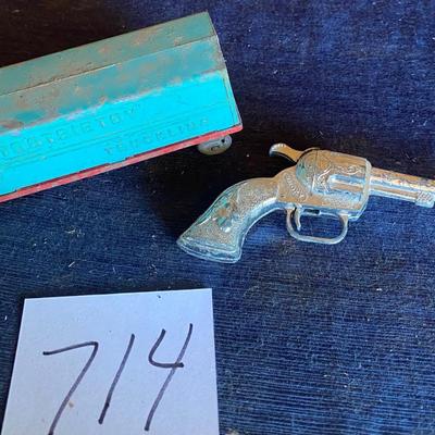 Vintage Smoky Cap Gun & Tootsie Toy Trailer