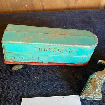 Vintage Smoky Cap Gun & Tootsie Toy Trailer