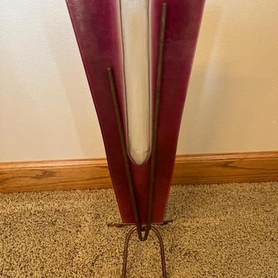D6- Art glass vase