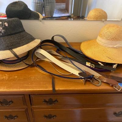 Lot of vintage hats and belts