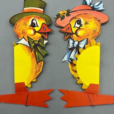 Pair of Vintage Honeycomb Spring Mr. & Mrs. Duck Chick Hanging Paper Centerpieces