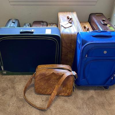 Lot of vintage suitcases