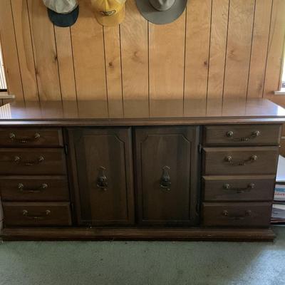 Credenza