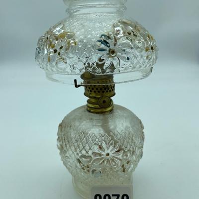 Vintage consolidated glass oil lamp