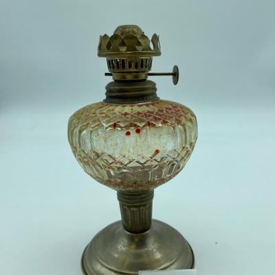 Oil lamp-no globe