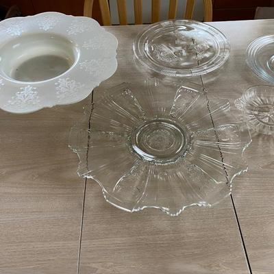 Lot of large vintage glass bowls and coffee mugs