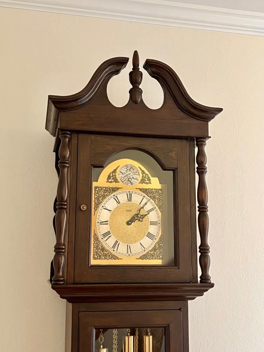 EMPEROR CLOCK CO Grandfather Clock Chimes Every 15 Minutes