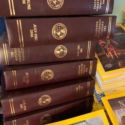 HUGE COLLECTION National Geographic Magazines 500+