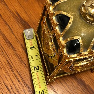 Wendy Reed Designs - HENRIETTA -Lot 296