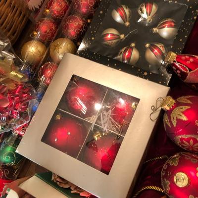 *MEGA* Christmas Lot: Ribbons,Tags,Wrap,Lights,Ornaments,Tree Skirt & More - Lot 297