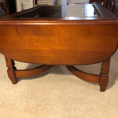 Drop Leaf Coffee Table -Lot 400