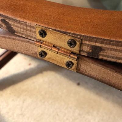 Drop Leaf Coffee Table -Lot 400