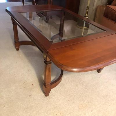 Drop Leaf Coffee Table -Lot 400