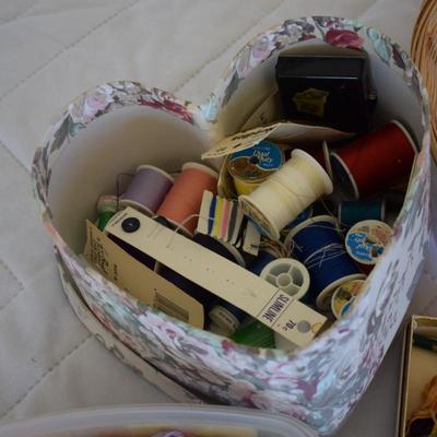 Lot 25 Jackpot lot of sewing