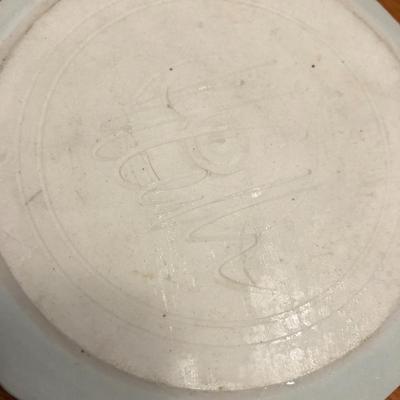 Vintage Pottery Signed - Lot 407