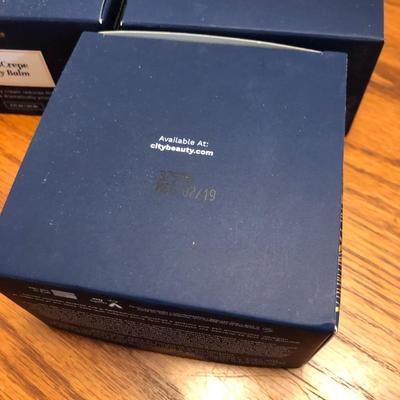 City Beauty Invisicrepe Body Cream (Sealed) -Lot 408