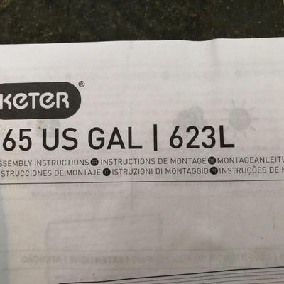 Keter Resin Outdoor Deck Box 165 Gallon -Lot 409