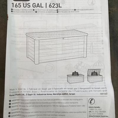 Keter Resin Outdoor Deck Box 165 Gallon -Lot 409