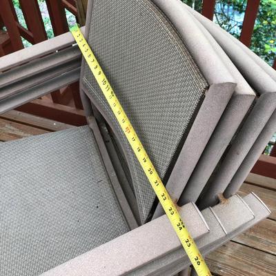 Round Patio Table & 4 Stackable Chairs -Lot 410