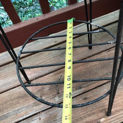 Three Plant Pots & Two Plant Stands -Lot 412