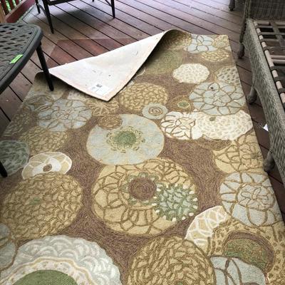 Indoor/Outdoor Liora Manne Carpet 5â€™ x 7â€™ 6â€ -Lot 414