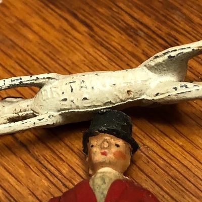 Antique Miniature Metal Figurines (England) + VTG H&G Ashtray (Germany) - Hunting  -Lot 415