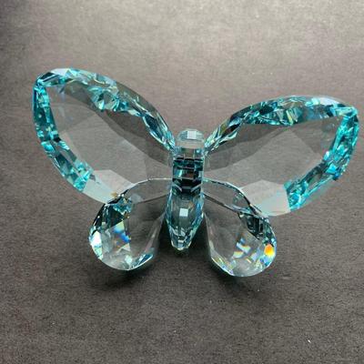 SWAROVSKI CRYSTAL