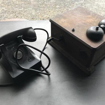 ANTIQUE TELEPHONE