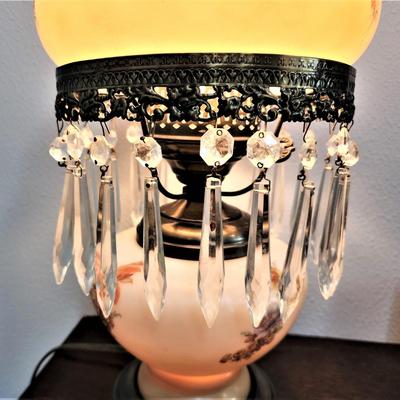 Lot # 6 Vintage Electric Table Lamp - 20 crystals