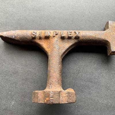 RAILROAD SPIKES