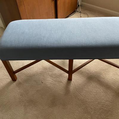 BLUE BENCH