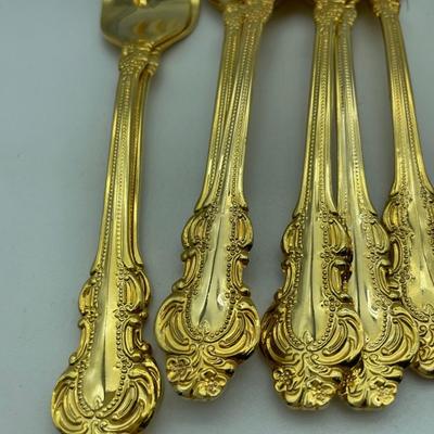 Gold colored silverware