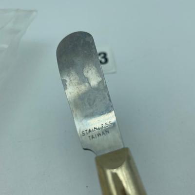 Gold handled spreaders