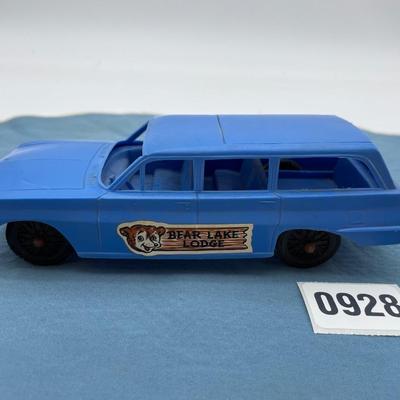 Bear lake lodge blue plastic car