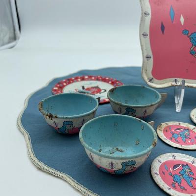 Tin Litho Ohio Art tea set