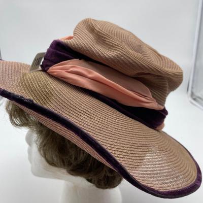 Womenâ€™s hat